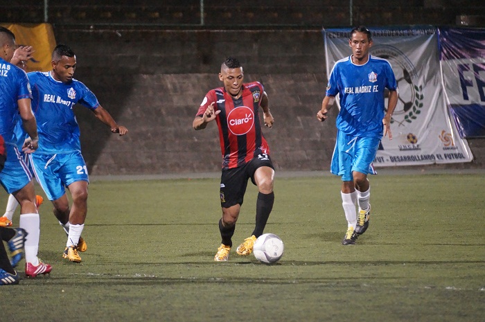 El goleador Marlon Barrios es nuevo jugador del Managua FC