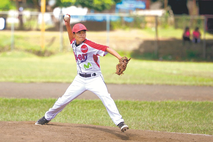 MVP Rivera y Dantos siguen al frente en la Liga de Prospectos