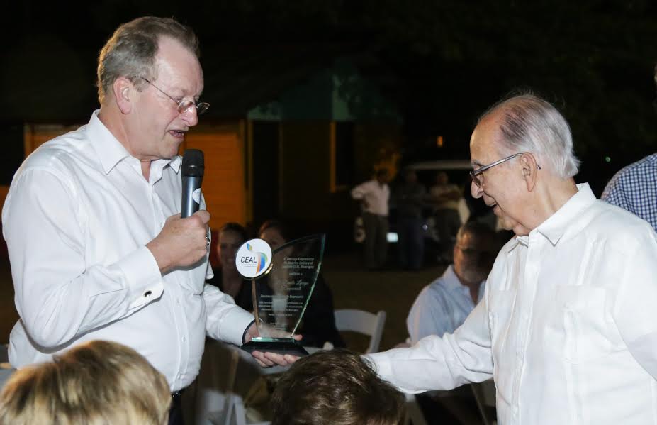 Reconocen años de trabajo a Danilo Lacayo Rappaccioli