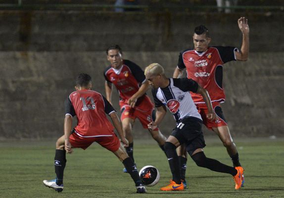 El colombiano Erick Alcázar nacionalizado nicaragüense para el Torneo de Apertura