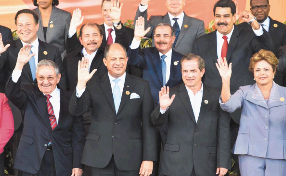 Ticos y nicas, otro año sin pañuelo blanco