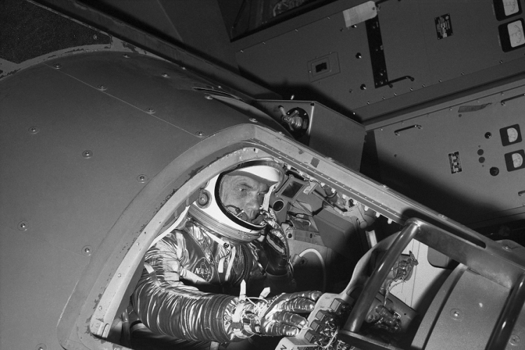John Glenn, astronomía