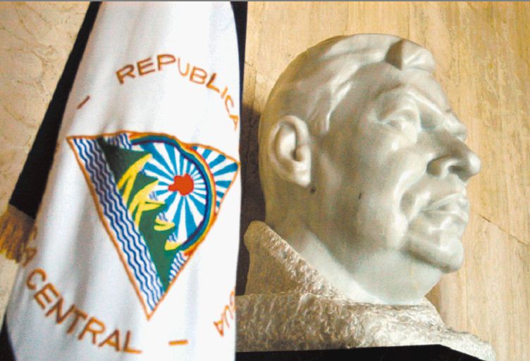 Inician festejos del 150 aniversario del nacimiento de Rubén Darío